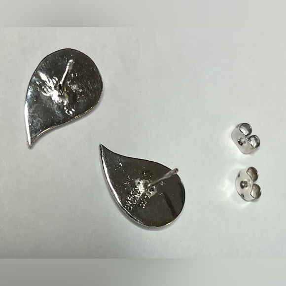 Sterling silver pierced earrings jewelry - Picture 10 of 16